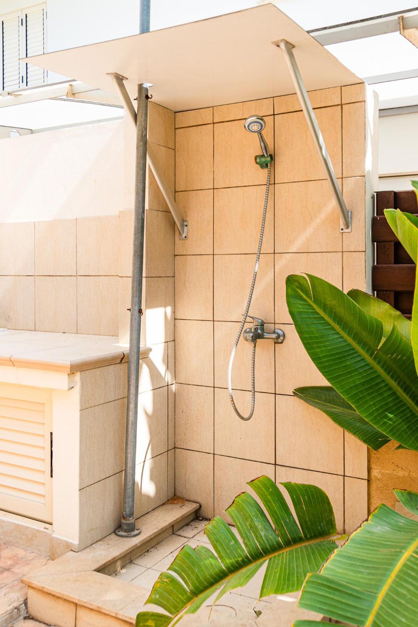 Villa Venus By Ezoria Villas เปร์โวเลีย ภายนอก รูปภาพ