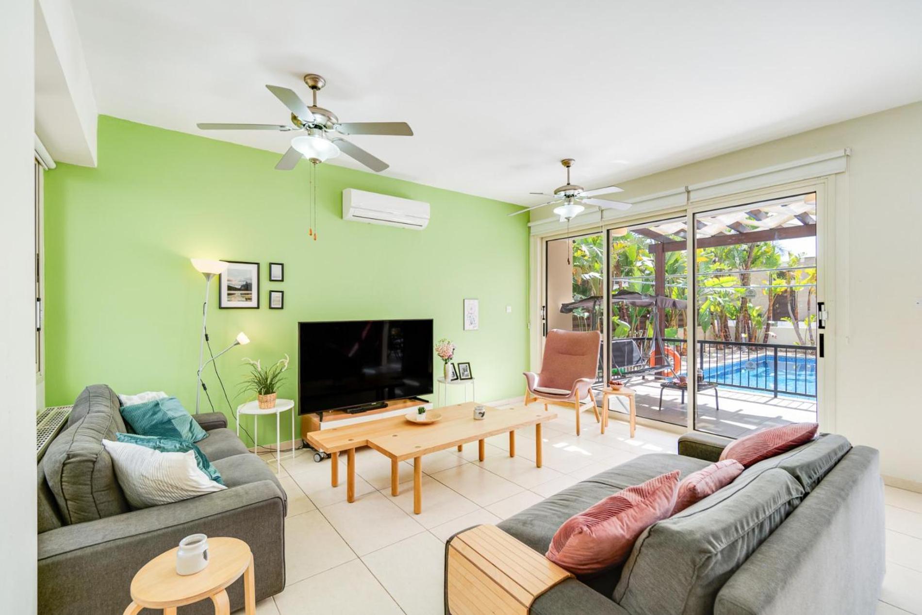 Villa Venus By Ezoria Villas เปร์โวเลีย ภายนอก รูปภาพ
