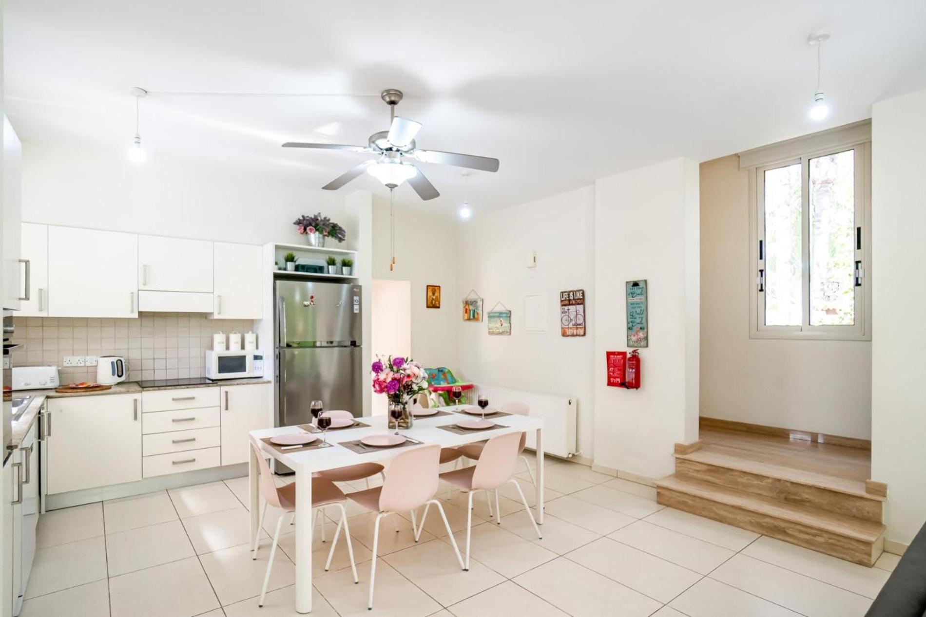 Villa Venus By Ezoria Villas เปร์โวเลีย ภายนอก รูปภาพ