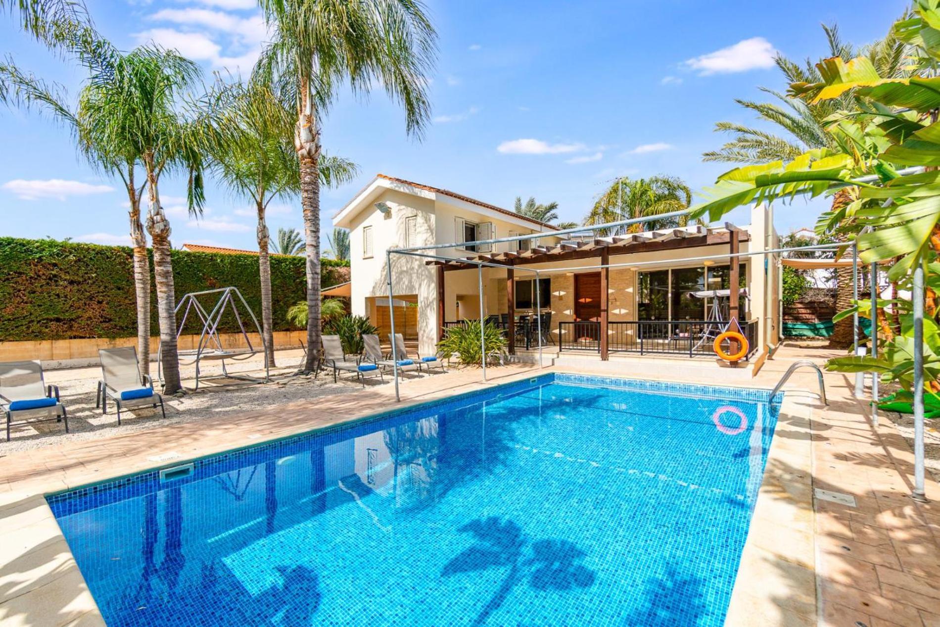 Villa Venus By Ezoria Villas เปร์โวเลีย ภายนอก รูปภาพ